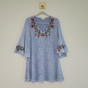 Umgee Floral Lace Embroidered Mini Dress Small Periwinkle Flare Sleeve V-neck